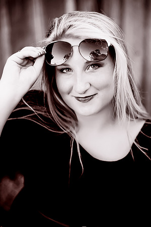 Alexis Senior Pictures-166