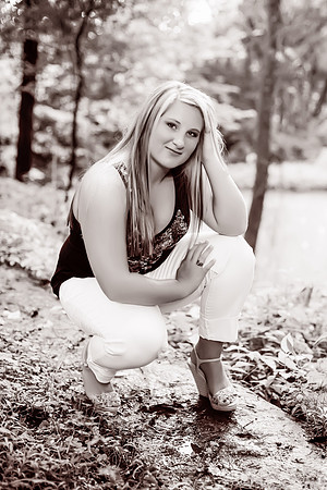 Alexis Senior Pictures-40