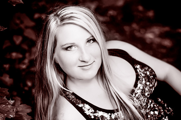 Alexis Senior Pictures-16