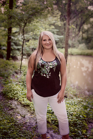 Alexis Senior Pictures-36