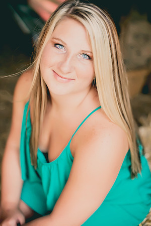 Alexis Senior Pictures-110
