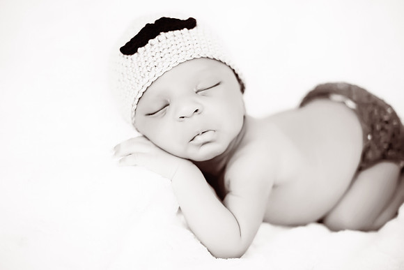 Kellen Newborn-24