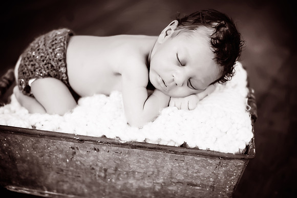 Kellen Newborn-102