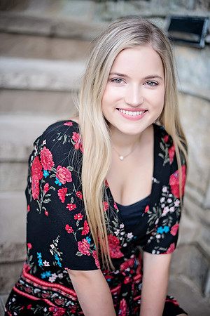 Bekah Senior-250