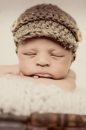 Kellen Newborn-113