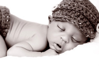 Kellen Newborn-9
