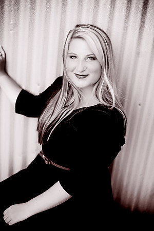 Alexis Senior Pictures-157