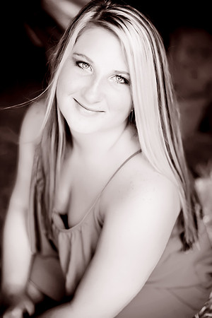 Alexis Senior Pictures-112