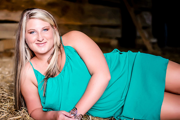 Alexis Senior Pictures-72