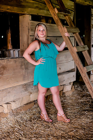 Alexis Senior Pictures-63