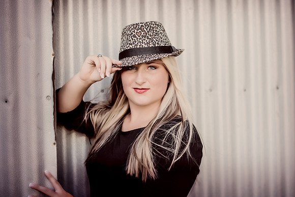 Alexis Senior Pictures-150