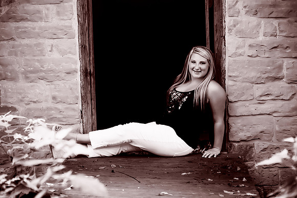 Alexis Senior Pictures-28
