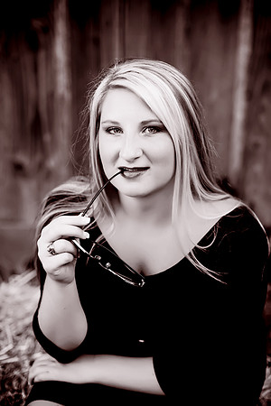Alexis Senior Pictures-163