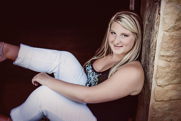 Alexis Senior Pictures-21