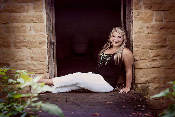 Alexis Senior Pictures-27
