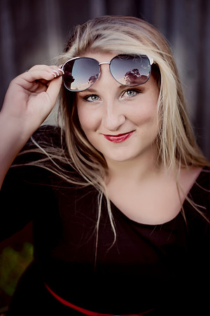 Alexis Senior Pictures-165
