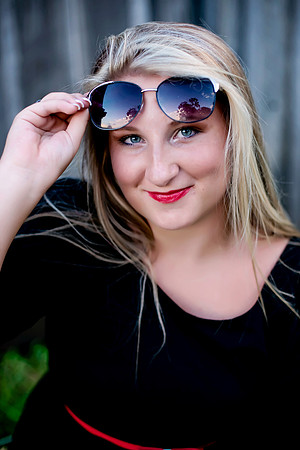 Alexis Senior Pictures-164