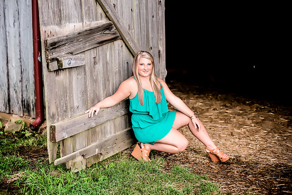 Alexis Senior Pictures-100