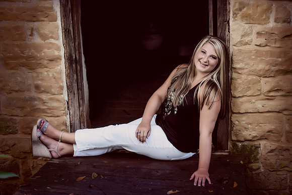 Alexis Senior Pictures-33