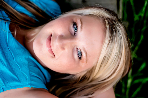 Alexis Senior Pictures-56