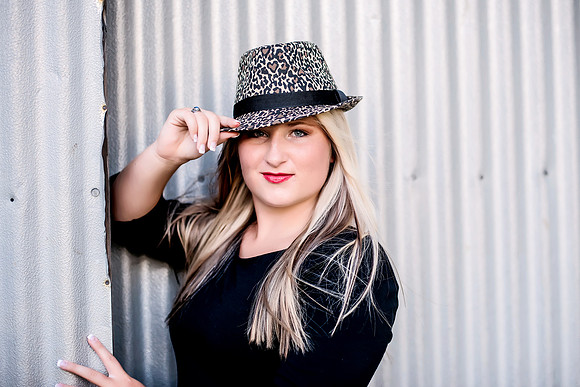 Alexis Senior Pictures-149