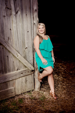 Alexis Senior Pictures-88