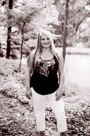 Alexis Senior Pictures-37
