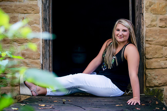 Alexis Senior Pictures-29